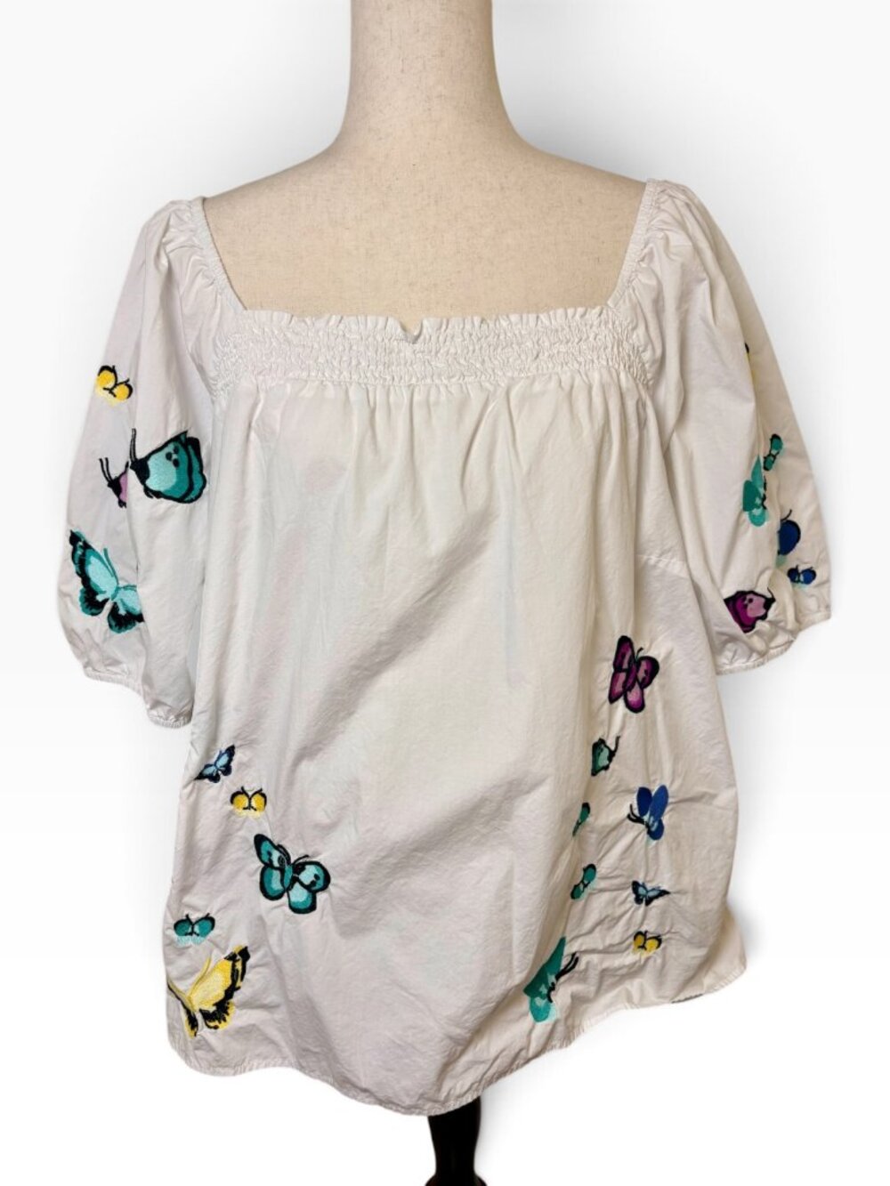 Talbots Plus White Embroidered Butterfly Smocked Blouse Size 3X